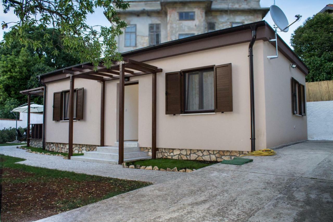 Kuca Za Odmor Natalija Villa Pula Exterior foto